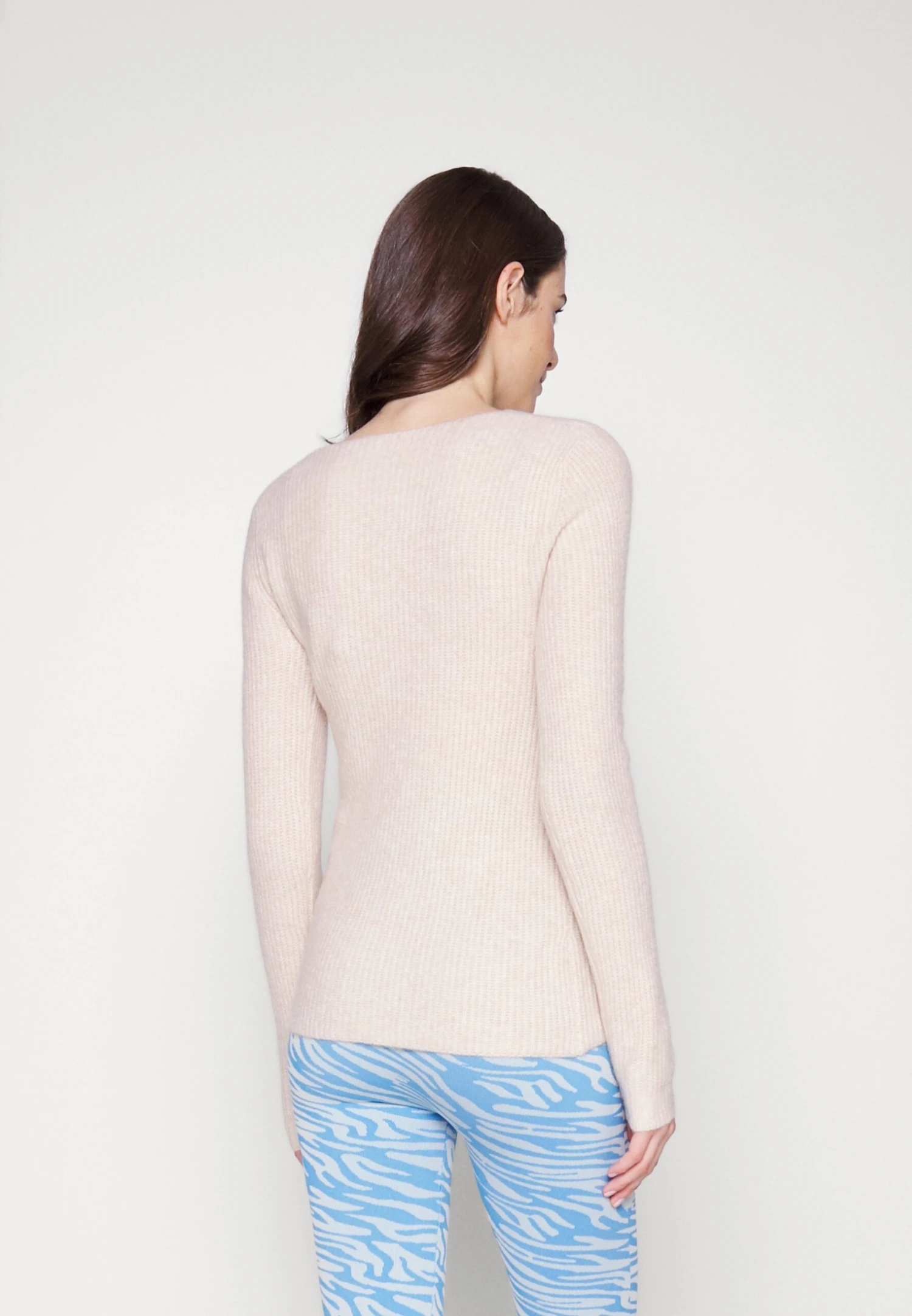 Pullover - Tan – Image 3