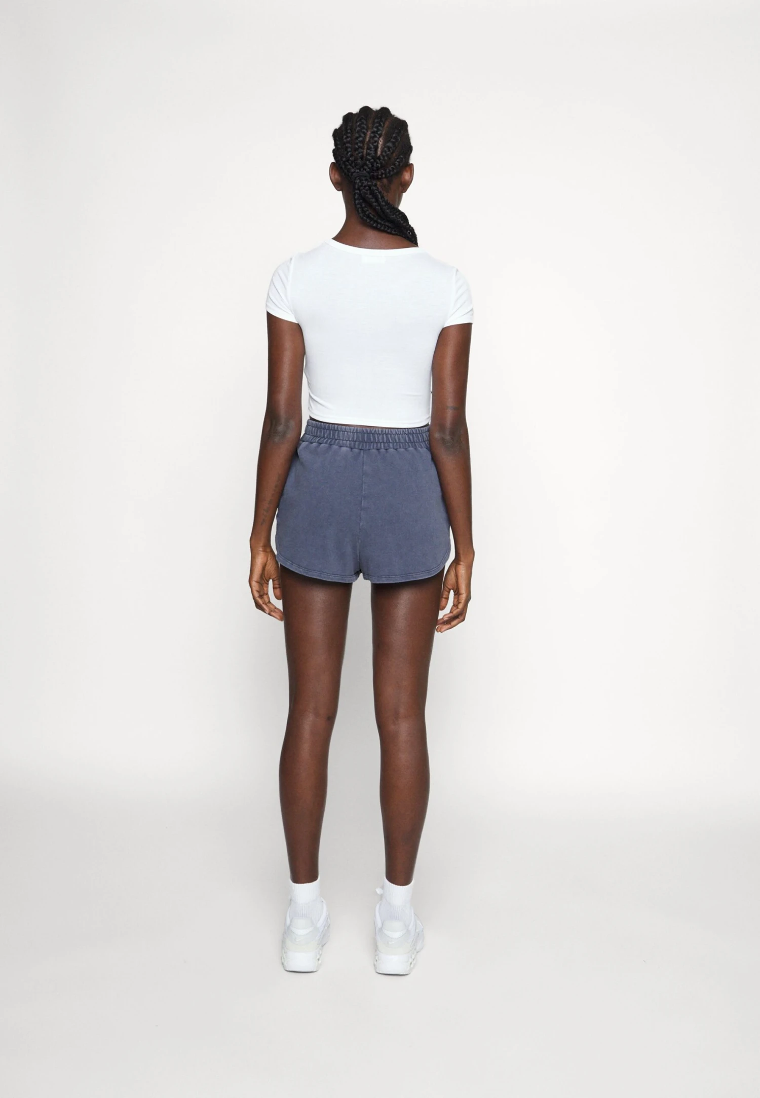 Even&Odd Short - Dark Grey – Image 4