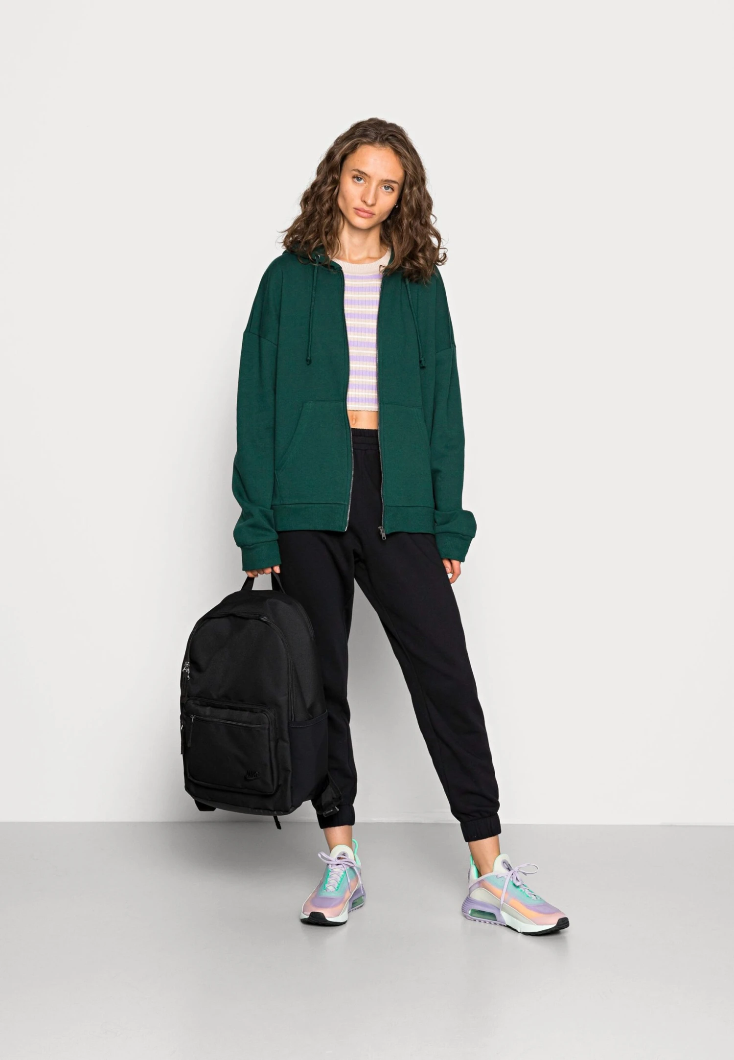 Even&Odd Sweat Zippé - Dark Green – Image 2